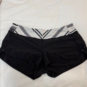Lulu lemon athletic shorts size 6